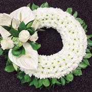 massed wreath