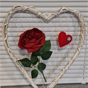 Rose heart hanger