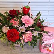 Strawberries &amp; Cream gift bundle