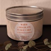 Warm chocolate fudge cake